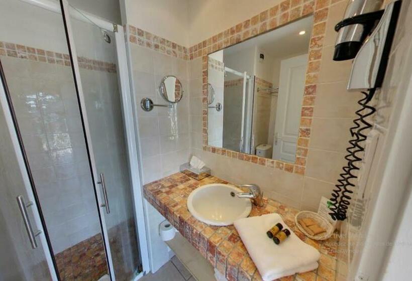 חדר אקונומי, Lilium Maris