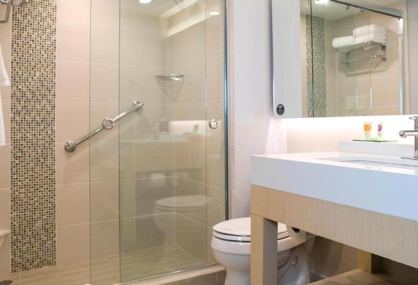 Номер Стандарт Вид на Озеро, Hyatt Place Managua