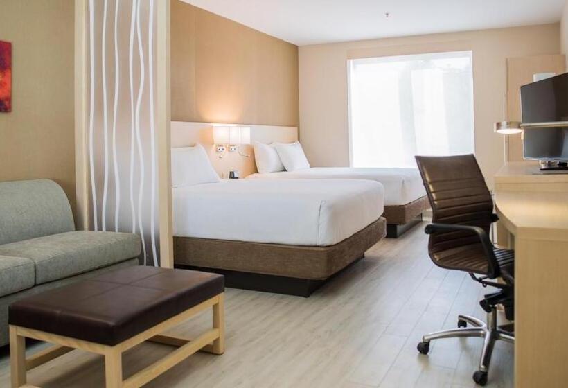 Номер Стандарт Вид на Озеро, Hyatt Place Managua