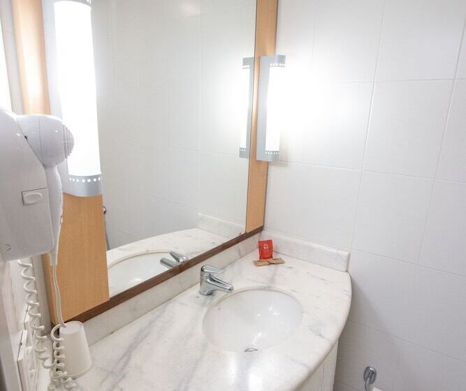 اتاق استاندارد, Ibis Asuncion