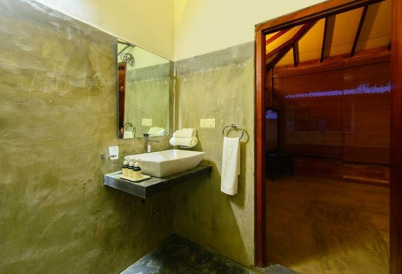 Шале 1 Спальня, Karunakarala Ayurveda Resort