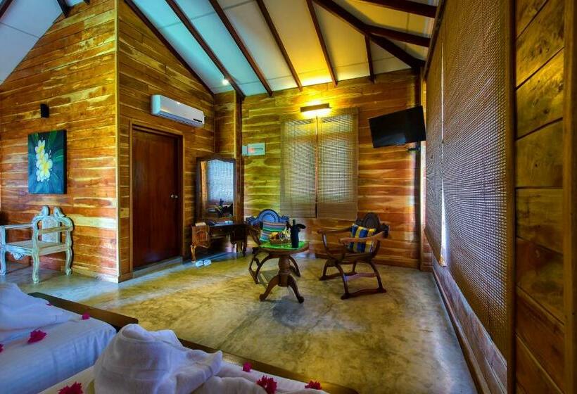 Шале 1 Спальня, Karunakarala Ayurveda Resort