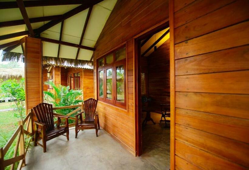 Шале 1 Спальня, Karunakarala Ayurveda Resort