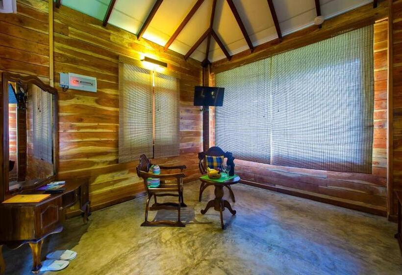 Шале Superior 1 Спальня, Karunakarala Ayurveda Resort