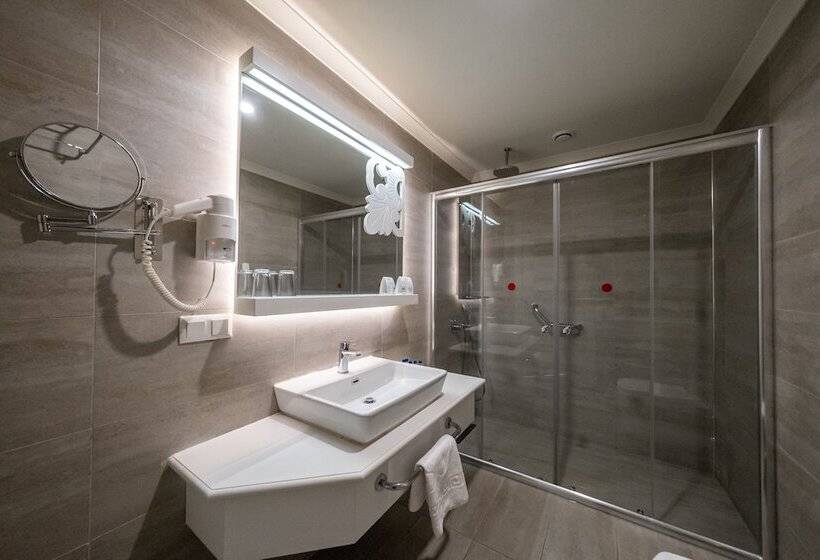 Семейный Номер, Laguna Beach Alya Resort & Spa   All Inclusive