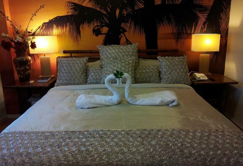 اتاق استاندارد, Little Italy