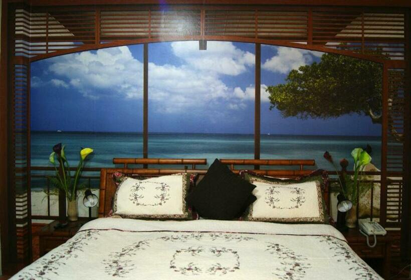 اتاق استاندارد, Little Italy