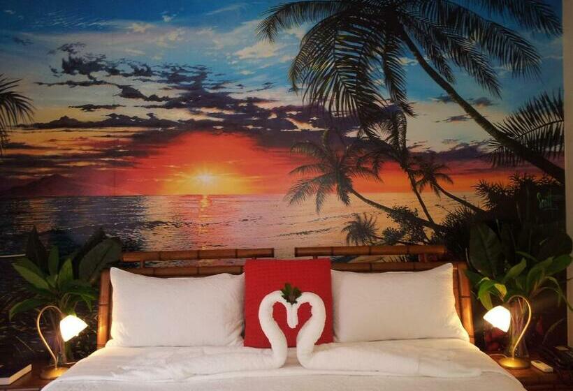 اتاق استاندارد, Little Italy