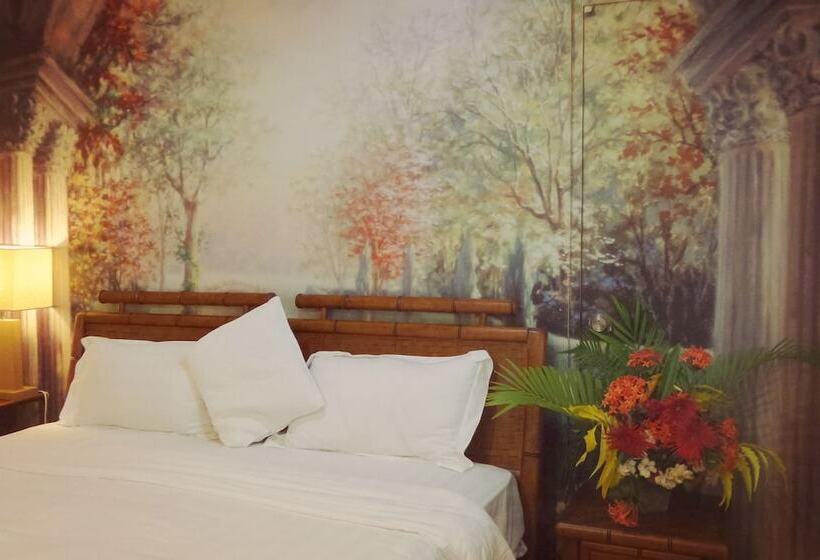 اتاق استاندارد, Little Italy