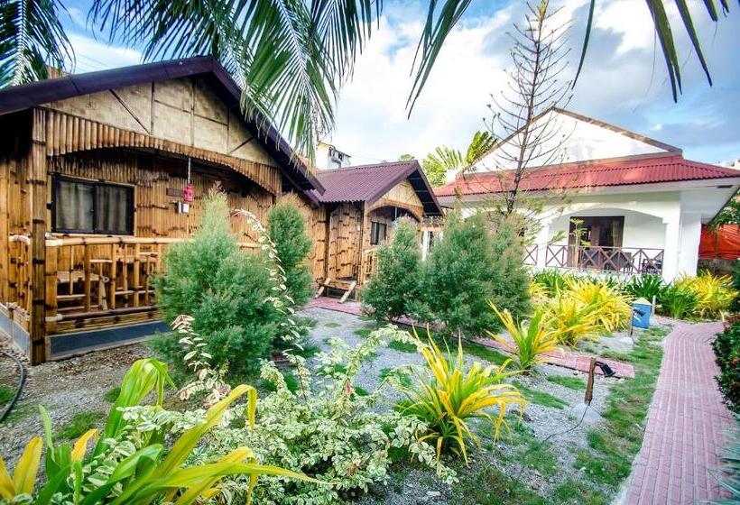 Chata, Nirvana Beach Resort