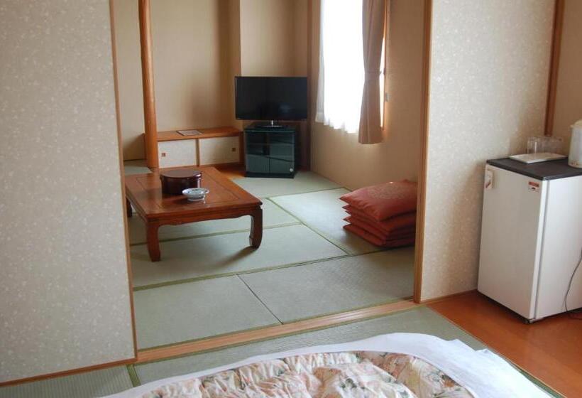 스탠다드 트리플 룸, Shizunai Eclipse