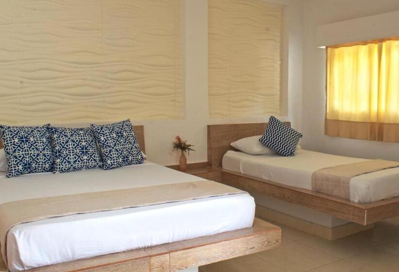 コンフォートトリプルルーム, Techos Azules