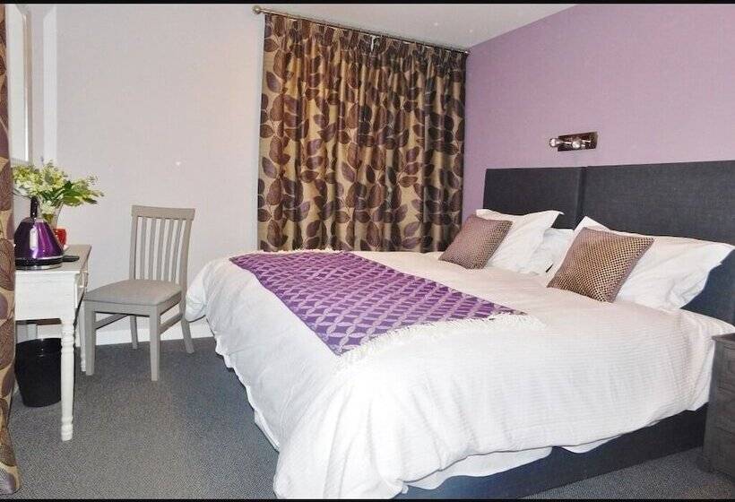 Номер Стандарт, The Bulls Head