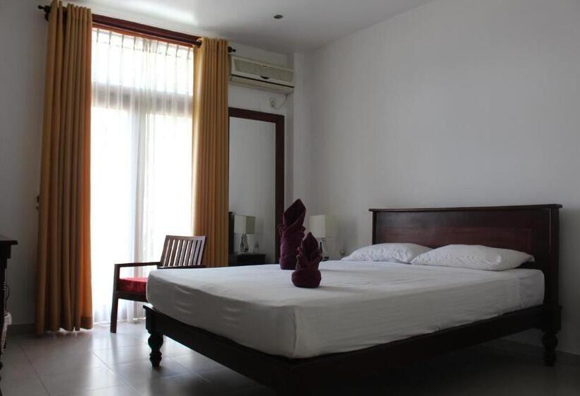 Quarto Deluxe Vista Piscina, Villa Kapuru