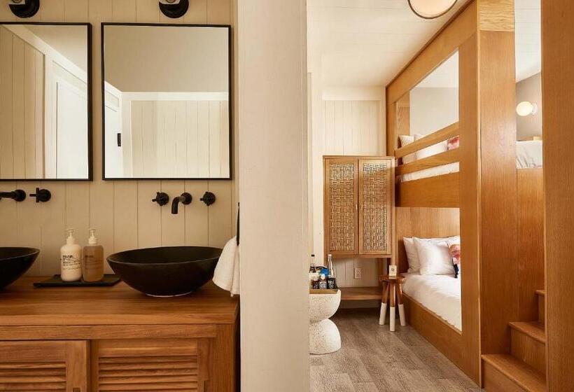 غرفة قياسية, Life House, South Of Fifth