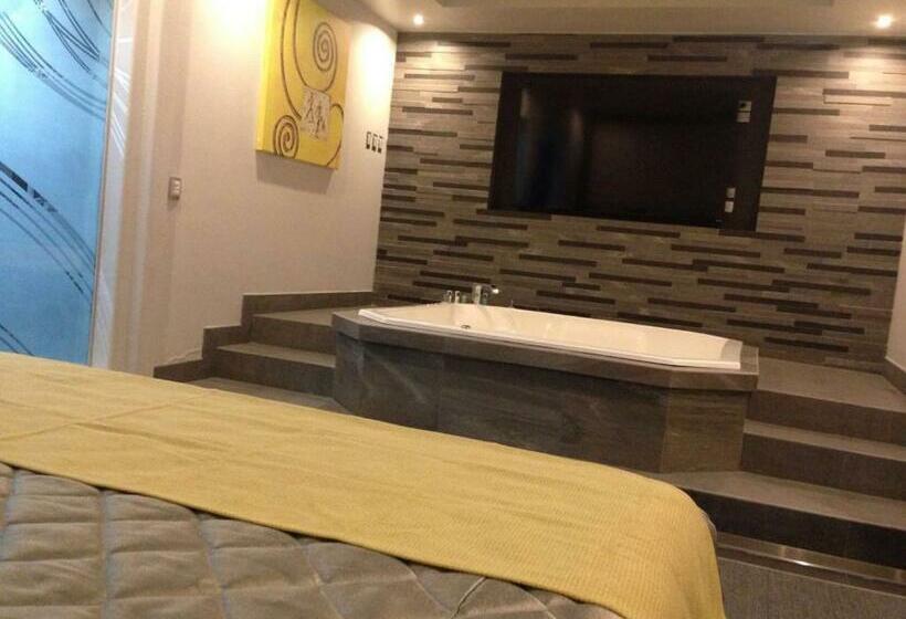 Suite con Hidromasaje, Motel Marche