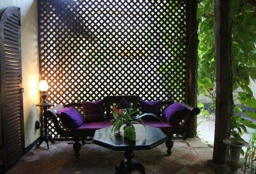 Номер Стандарт, Secret Garden Villa   Unawatuna