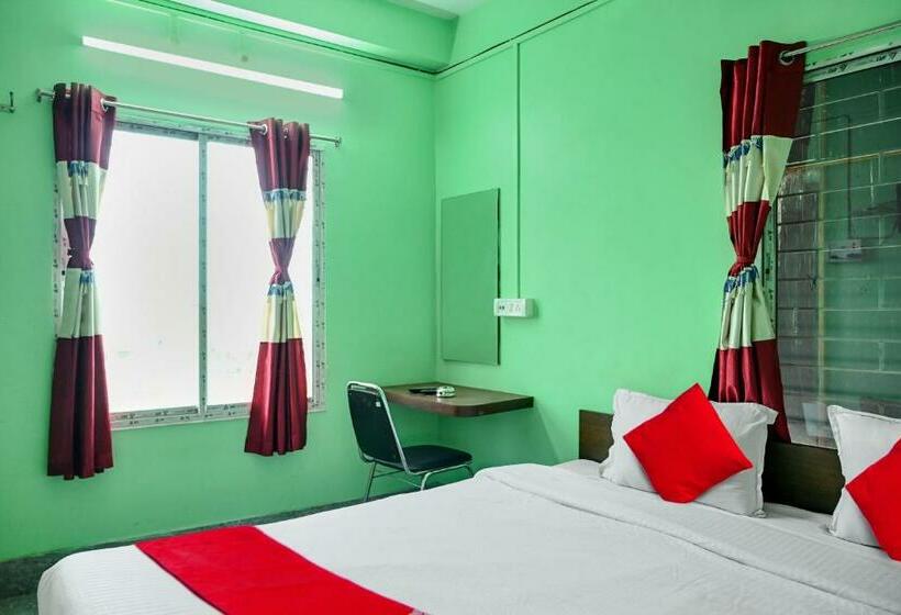 Трехместный Номер Классика, Oyo 80997b Maharaj  Restaurant