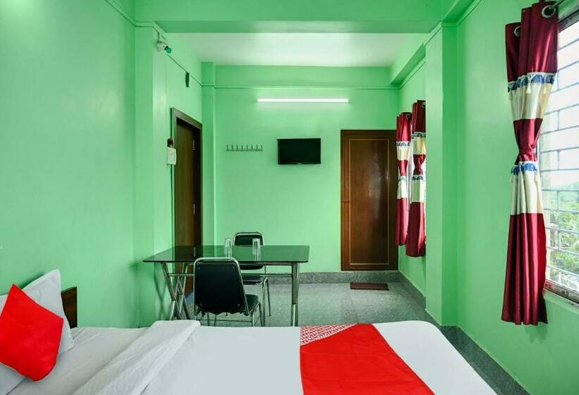 Трехместный Номер Классика, Oyo 80997b Maharaj  Restaurant