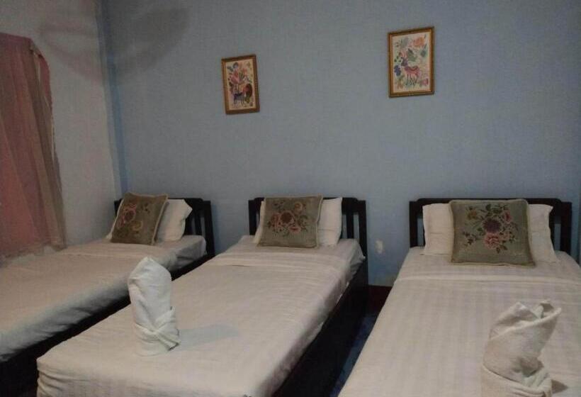 חדר סטנדרט לשלושה, Phanh Tha Sone Guest House