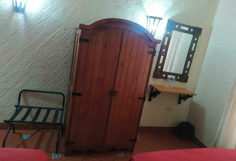 غرفة قياسية, Colonial Matamoros