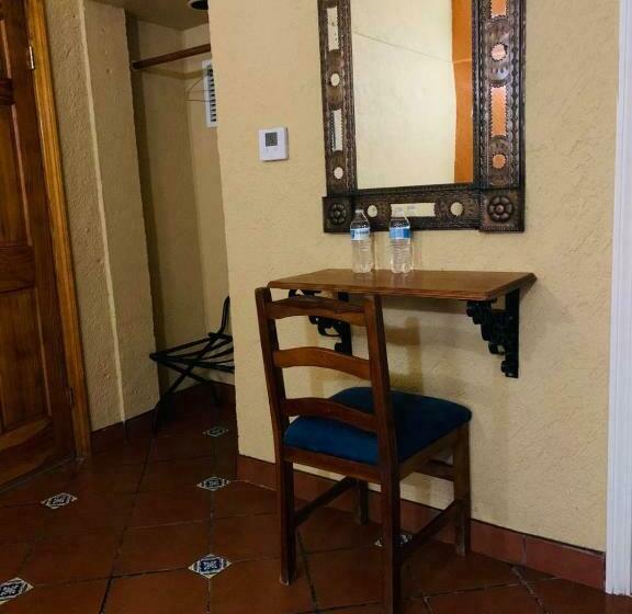 غرفة قياسية, Colonial Matamoros