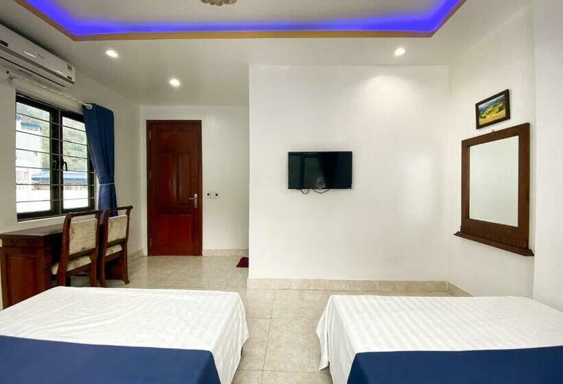 اتاق خانوادگی با چشمانداز کوه, Venus Hotel Catba