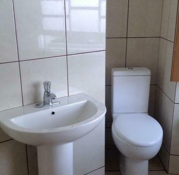 اتاق لوکس یک تخته, Pousada Brava