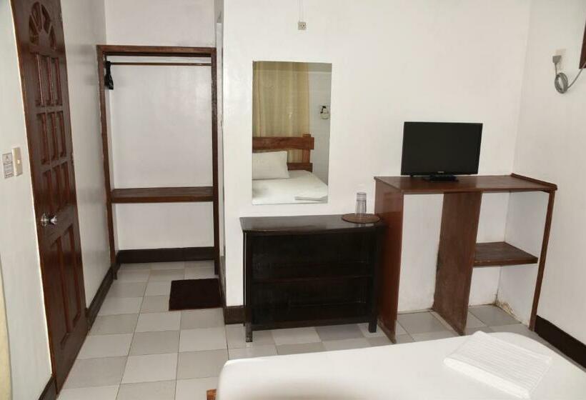 Standard Bungalow, Roy S Rendezvous Boracay