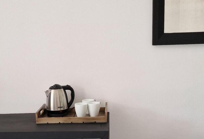 Номер Deluxe Кровать Кинг, Chill Hill Hikkaduwa