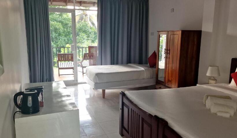 Номер Superior, Chill Hill Hikkaduwa