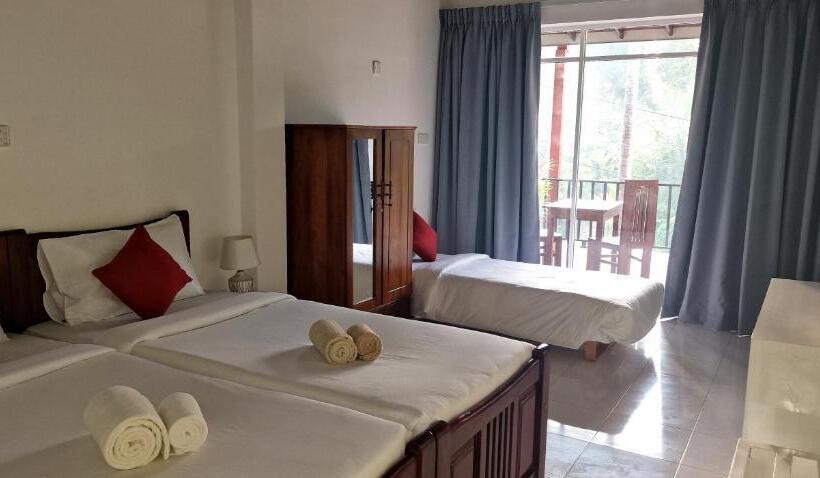 Номер Superior, Chill Hill Hikkaduwa