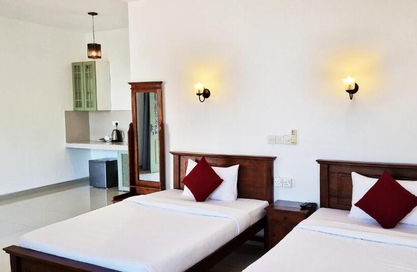 Family Suite, Chill Hill Hikkaduwa