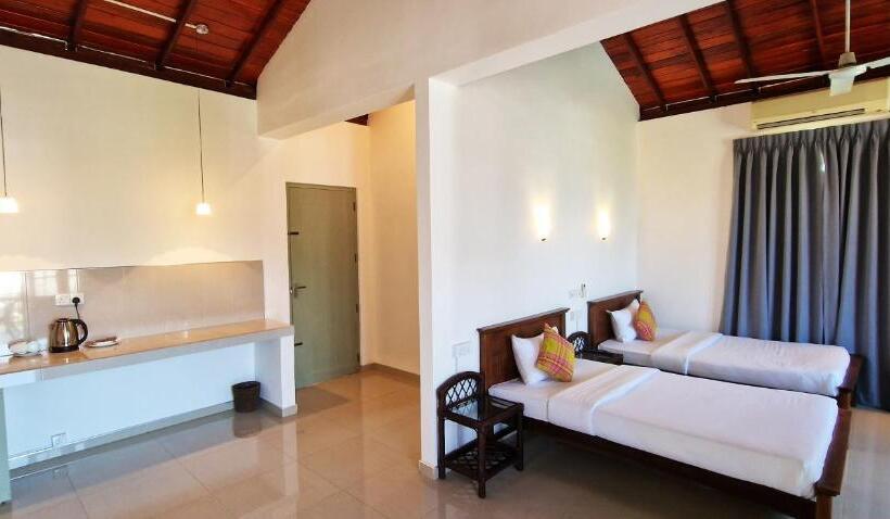 Студио Стандарт с Балконом, Chill Hill Hikkaduwa