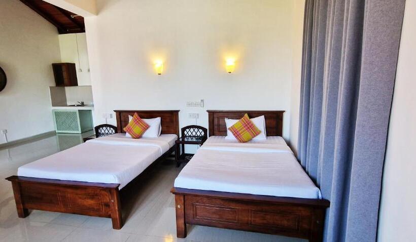 Студио Стандарт с Балконом, Chill Hill Hikkaduwa