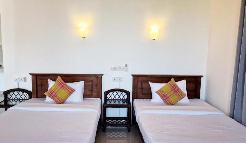 Студио Стандарт с Балконом, Chill Hill Hikkaduwa