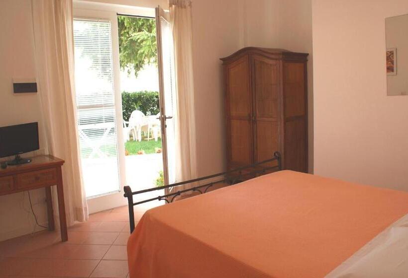 חדר סטנדרט, Affittacamere La Buganvillea