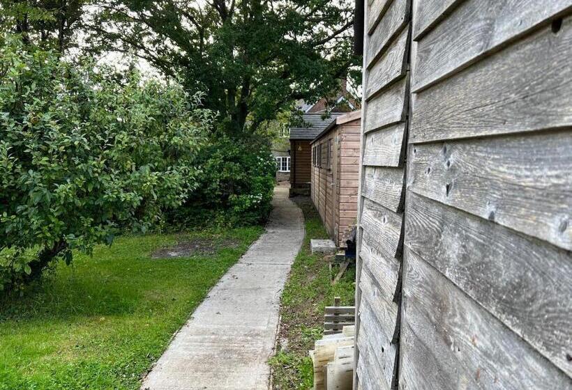 غرفة قياسية, The Coppleridge Inn