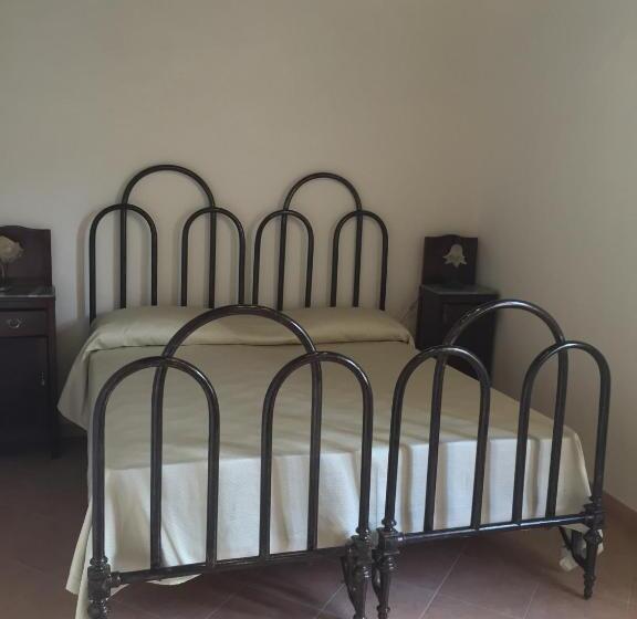 Pokój Standard, B&b Pozzo Dei Desideri