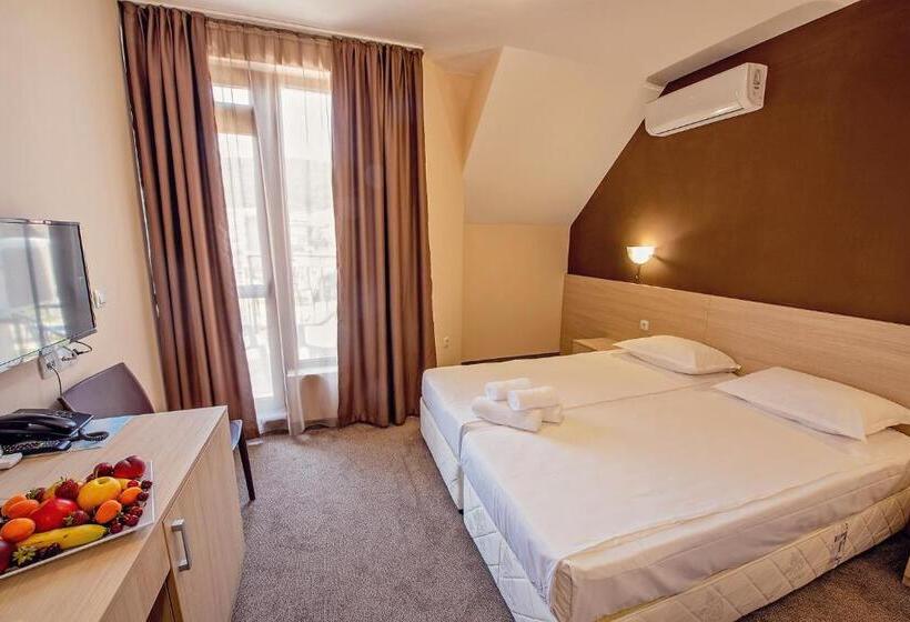 エコノミールーム, Santa Maria