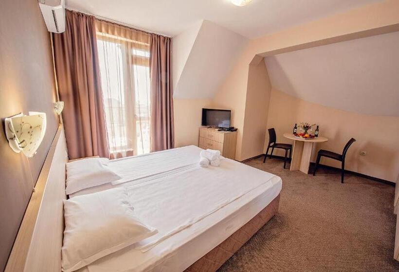 スタンダードスタジオ, Santa Maria