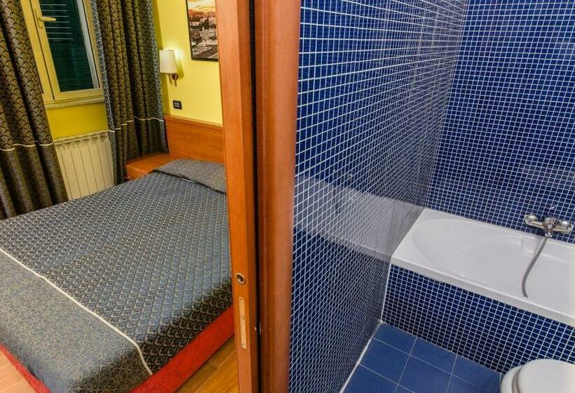 اتاق لوکس, Friendship Palace