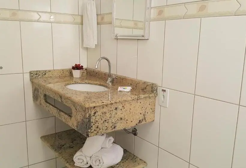 Sviitti, Pousada Bomar Bombinhas