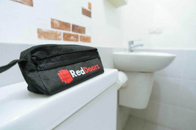 スタンダードルーム, Reddoorz @ Pamaong Street