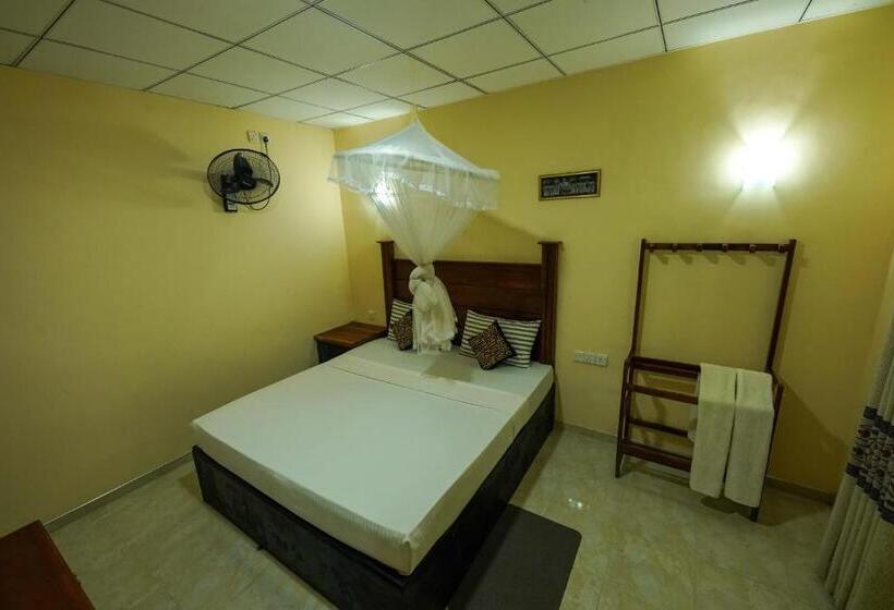 Quarto Estandard Vista Montanha, Sigiri Close Up View Guest