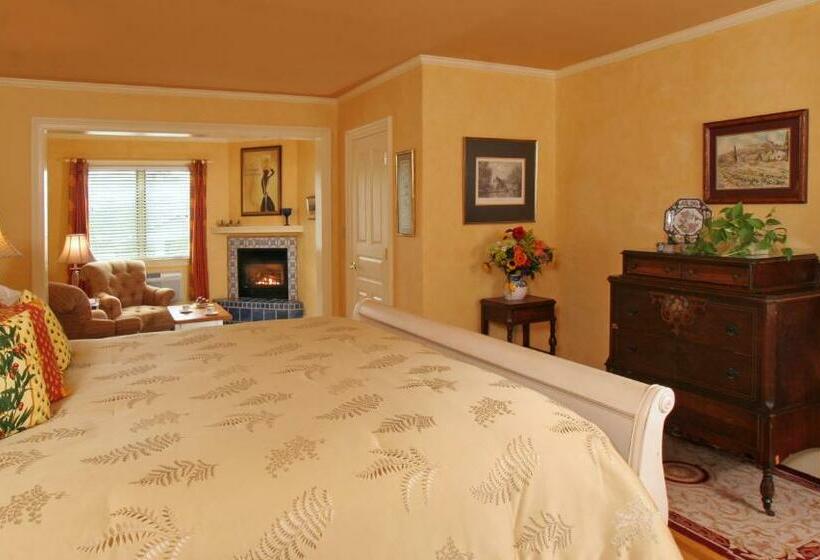 キングサイズベッドのスイートルーム, L Auberge Provencale Inn & Restaurant