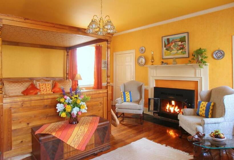 Стандартный Номер Кровать Кинг, L Auberge Provencale Inn & Restaurant