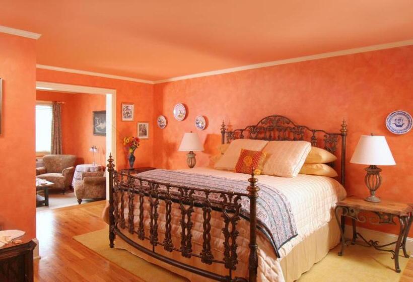 キングサイズベッドのスイートルーム, L Auberge Provencale Inn & Restaurant