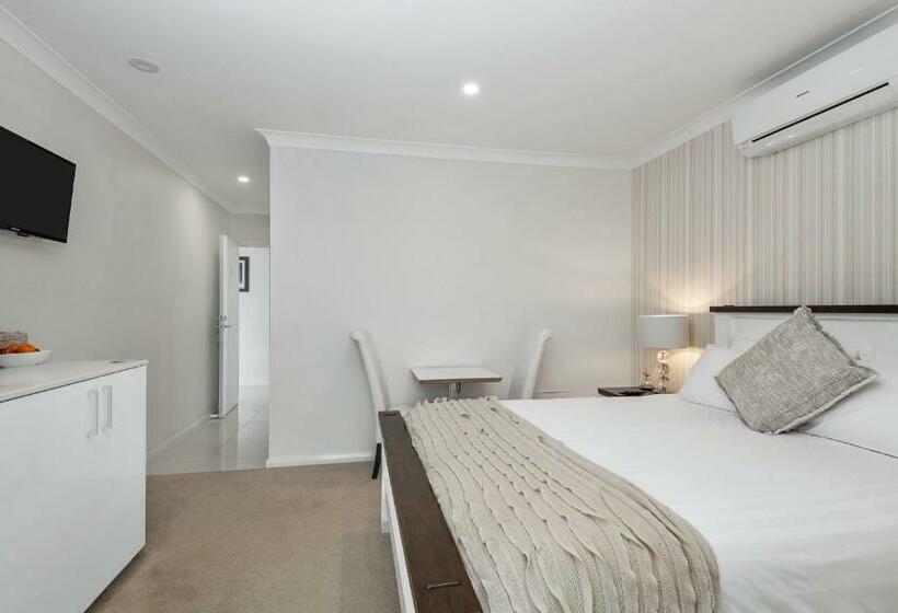 חדר סטנדרט עם ג'קוזי, The Oxley Estate