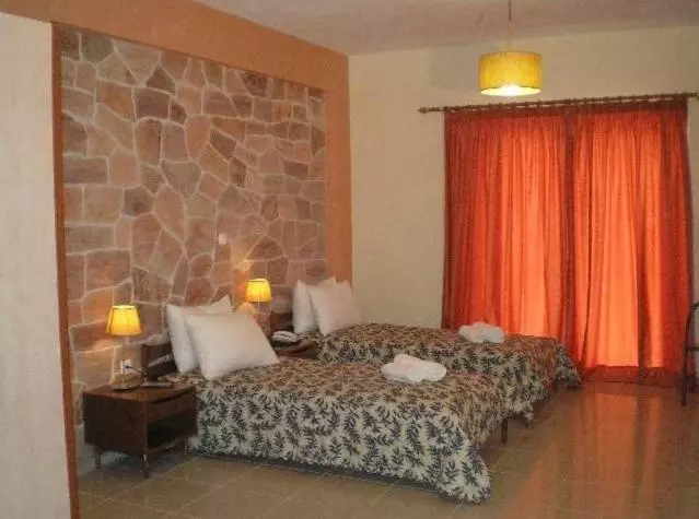 Studio Standard, Apollon
